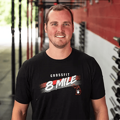 Matt Sumner coach at CrossFit 8 Mile